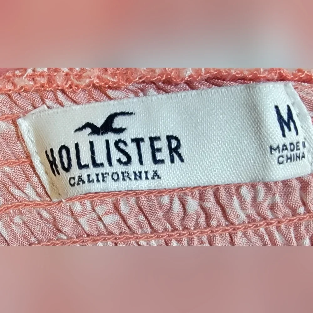 Peach & White Hollister Dress w/ Adjustable Straps. Size Medium. - Picture 4 of 4